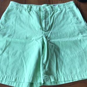 Vineyard vines club shorts
